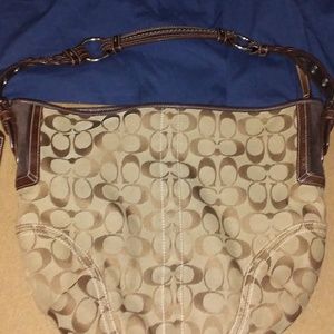 COACH SHOULDER BAG